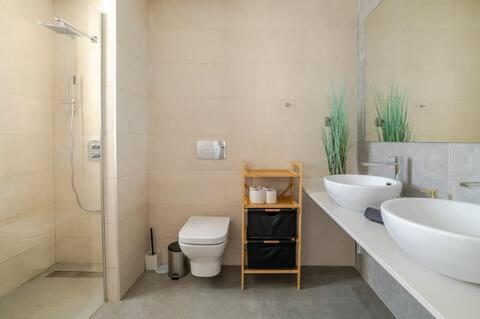 321 - Luxury Penthouse With Amazing Views Lejlighed San Roque  Eksteriør billede