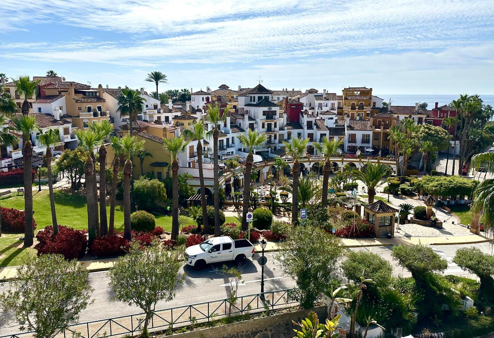 321 - Luxury Penthouse With Amazing Views Lejlighed San Roque  Eksteriør billede